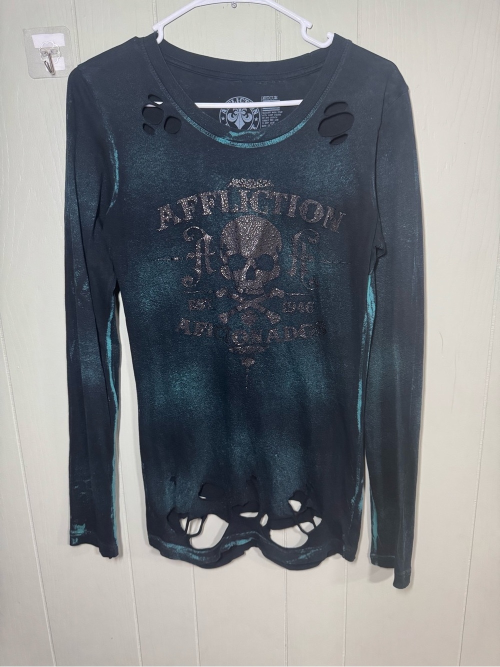 Affliction Women's Long Sleeve Distressed Skull Tee in Teal and Black